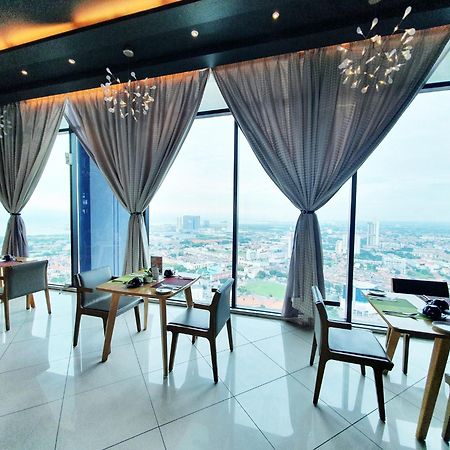 The Shore Hotel & Residences Malacca Extérieur photo