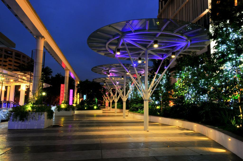 The Shore Hotel & Residences Malacca Extérieur photo